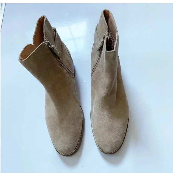 NEW Cole Haan Hampshire Suede Ankle Bootie Latte size 9.5 - Picture 6 of 12